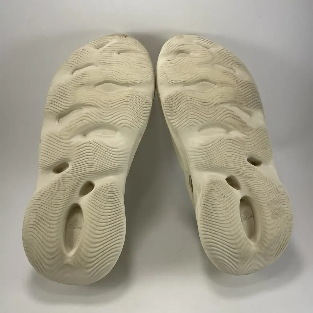 adidas Yeezy Foam Runner “Sand” Slip On Clogs Cream Beige Mens Size 8 EVA